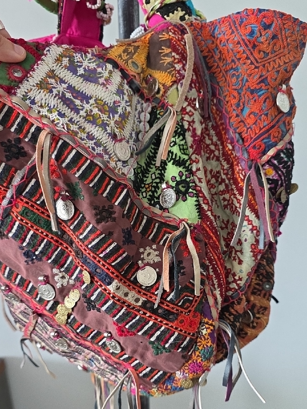 Boho Bold Embroidered Shoulder Tote Bag - Picture 9 of 16